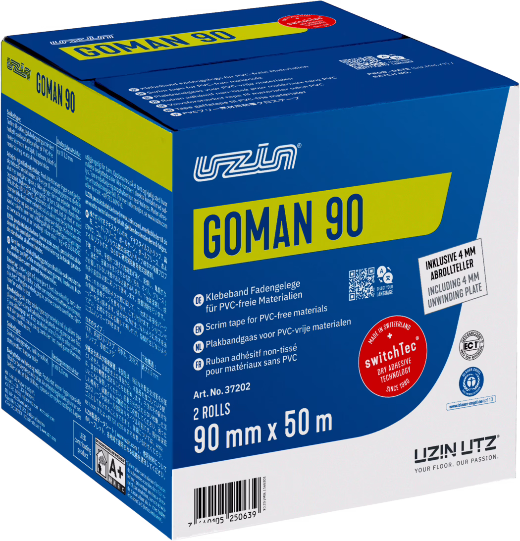 UZIN_Dummy_Goman 90-carton_2024-02 Boîte bleue et jaune UZIN UTZ GOMAN 90 photographiée en légère perspective sur fond blanc, affichant le logo et le nom du produit 'GOMAN 90' ainsi que des informations multilingues. Le devant indique 2 rouleaux de bande armée pour matériaux sans PVC (90 mm x 50 m), plaque de déroulement 4 mm incluse, avec des labels de certification, un code-barres et des textes d'utilisation sur les côtés visibles.